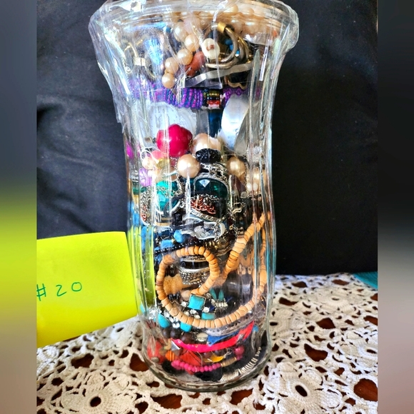 Grab bag vase - Picture 3 of 3
